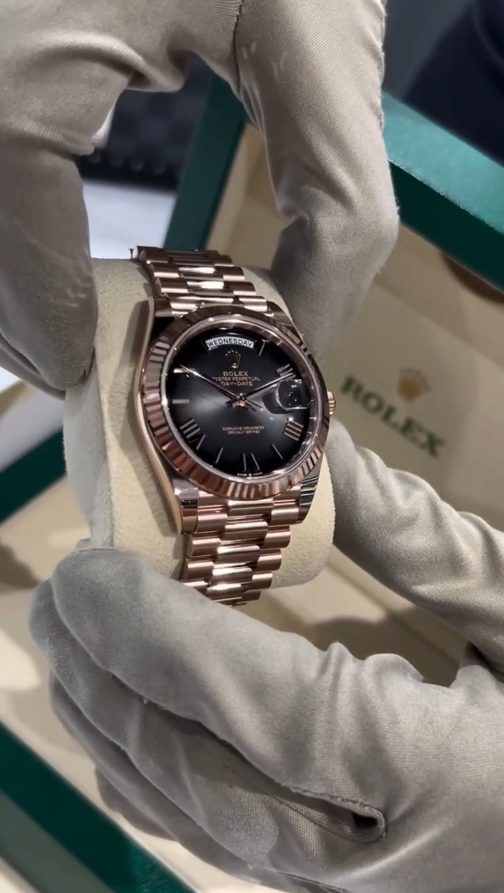 Rolex DAY-DATE Rose Gold With Royal Black Dial Edition Master-Quality