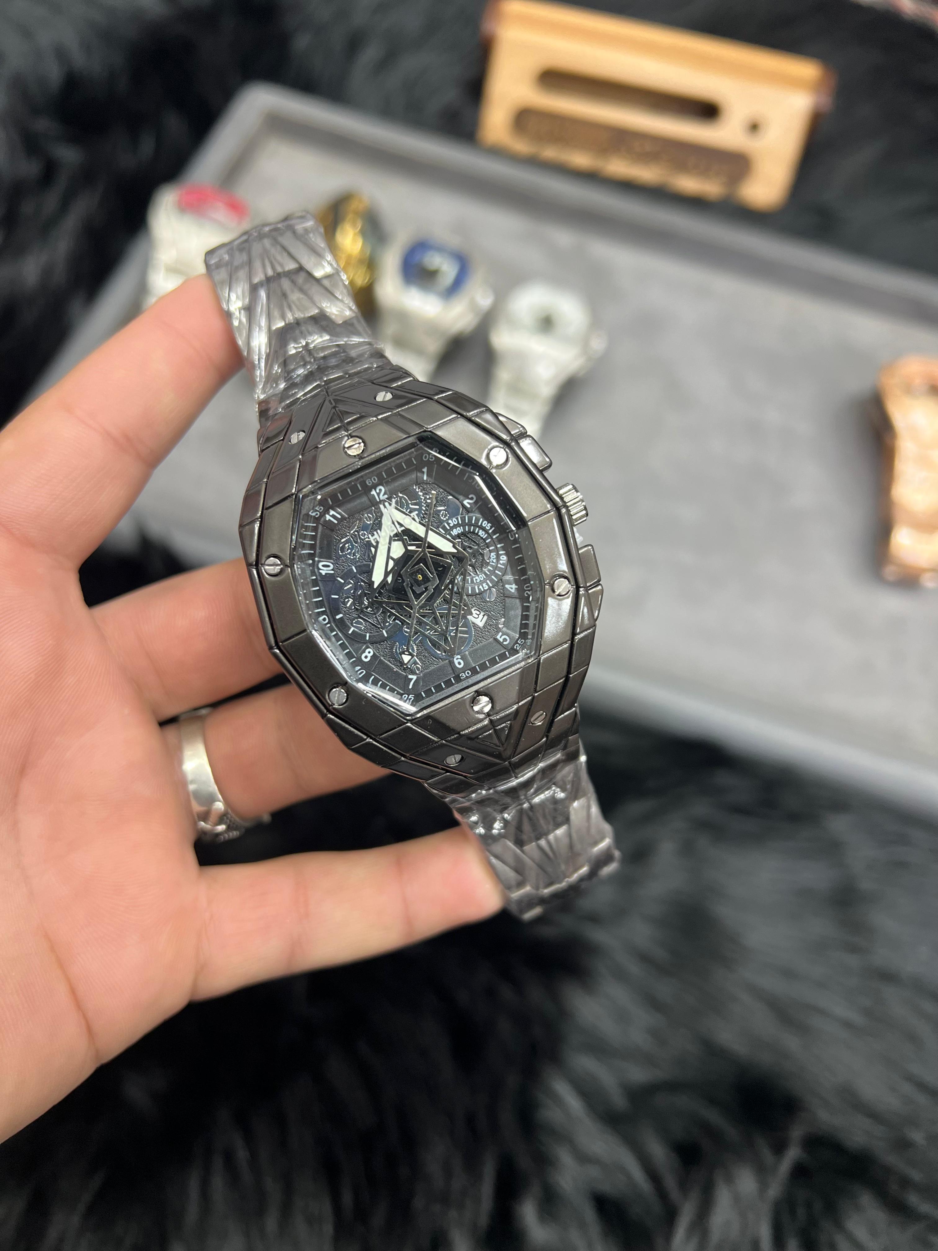 Hublot Spirit of Big Bang Rose Gold – Quartz Date Edition (Heavy Build)