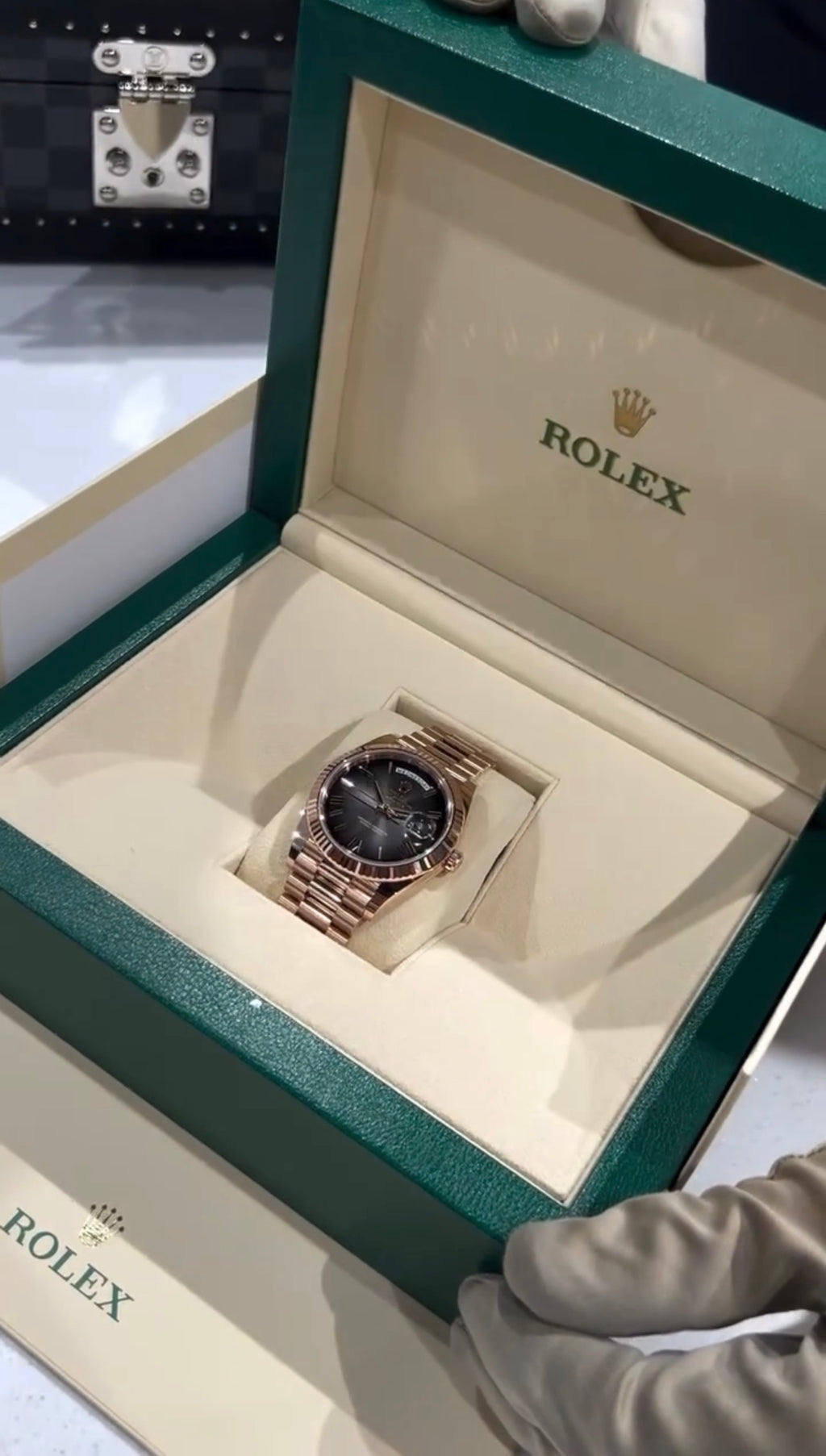 Rolex DAY-DATE Rose Gold With Royal Black Dial Edition Master-Quality